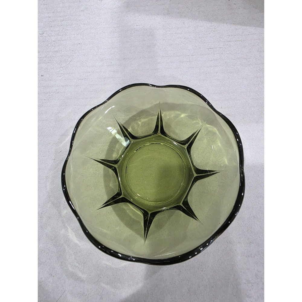 Vintage Anchor Hocking Green Glass Bowl Scallop Rim 3